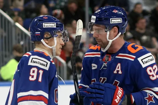 Bombe à Montréal : Ivan Demidov et Evgeny Kuznetsov réunis