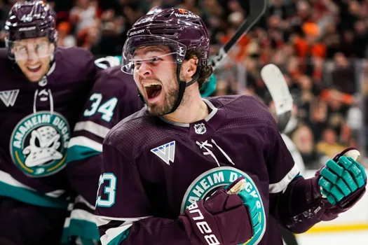 Bombe médiatique à Anaheim: Mason McTavish veut être transigé
