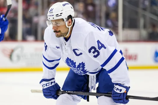 Colère noire à Toronto: Auston Matthews perd patience