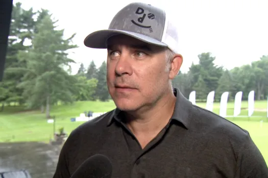 Rire sans pitié au golf: Dominique Ducharme ridiculise Marc Bergevin
