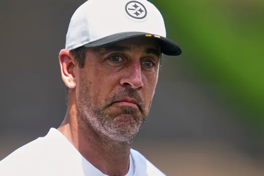 Scandale dans le monde du football: Aaron Rodgers humilie un enfant