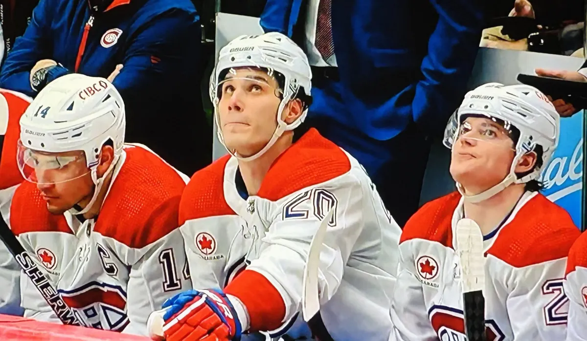 Perte de plusieurs millions de dollars: Nick Suzuki, Cole Caufield et Juraj Slafkovsky s’inclinent