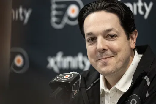 Bourde monumentale: Daniel Brière écrit l'histoire à Philadelphie
