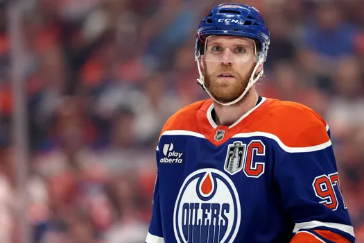 Transaction de Connor McDavid: un jeune défenseur droitier qui fait jaser