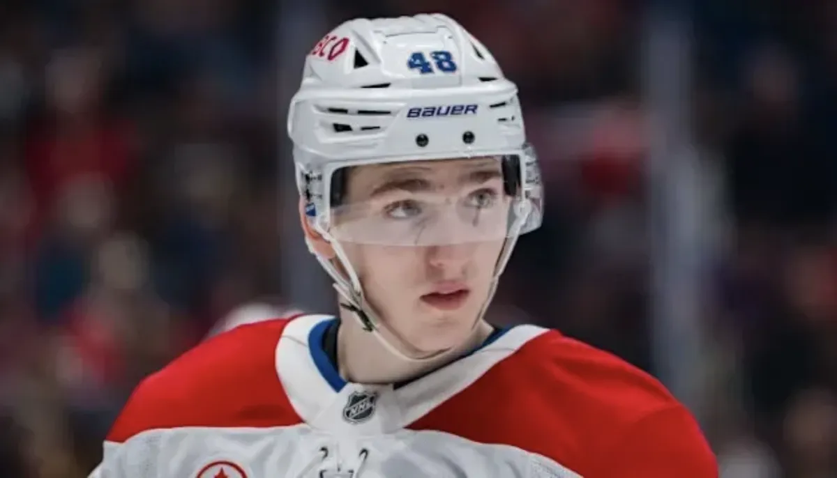 Manque de respect à la table des négociations: Lane Hutson perd patience