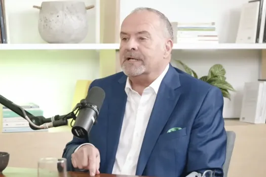 Bombe médiatique au Québec: Pierre Houde lance un cri du cœur