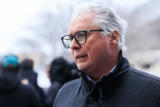 Bourde monumentale d'Alain Crête: agitation et confusion