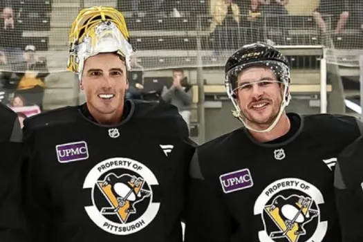 Clap de fin à Pittsburgh : Marc‑André Fleury et Sidney Crosby se font un dernier clin d’œil