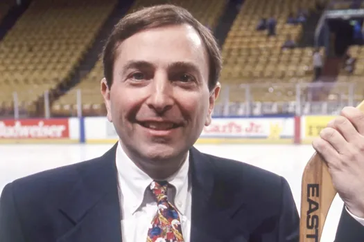 Dernière croisade de Gary Bettman: le monde du hockey en colère