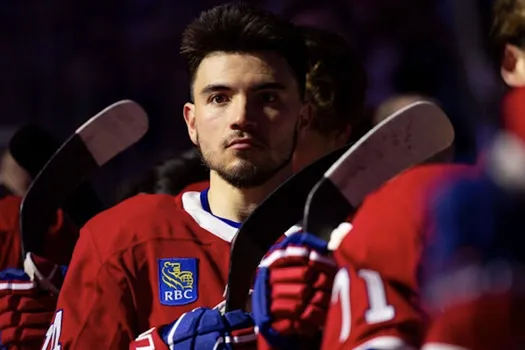 Le ciel tombe sur la tête de Nick Suzuki