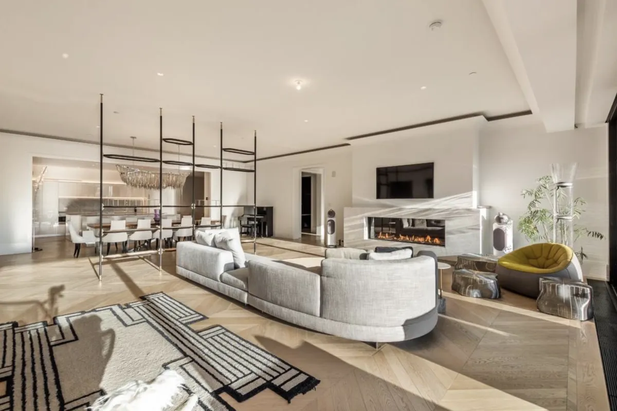 Appartement à 30 000 dollars par mois: la revanche de Noah Dobson