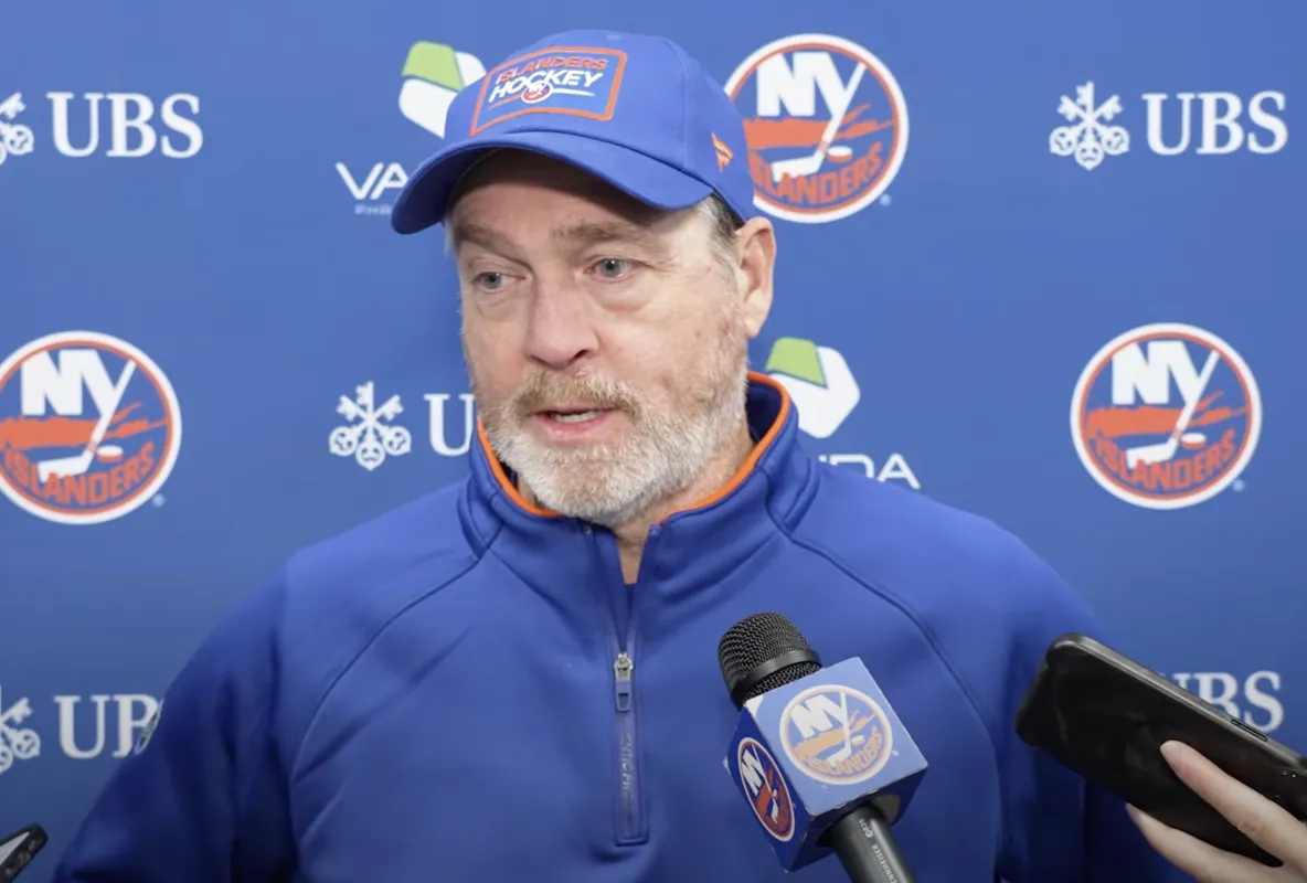 Crash émotionnel à New York: la chute de Patrick Roy devant les caméras