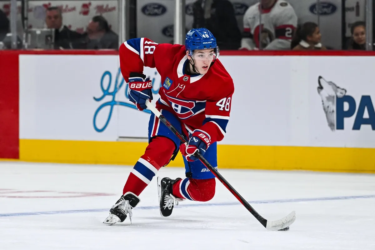 Excitation Chicago: la signature de Lane Hutson est attendue