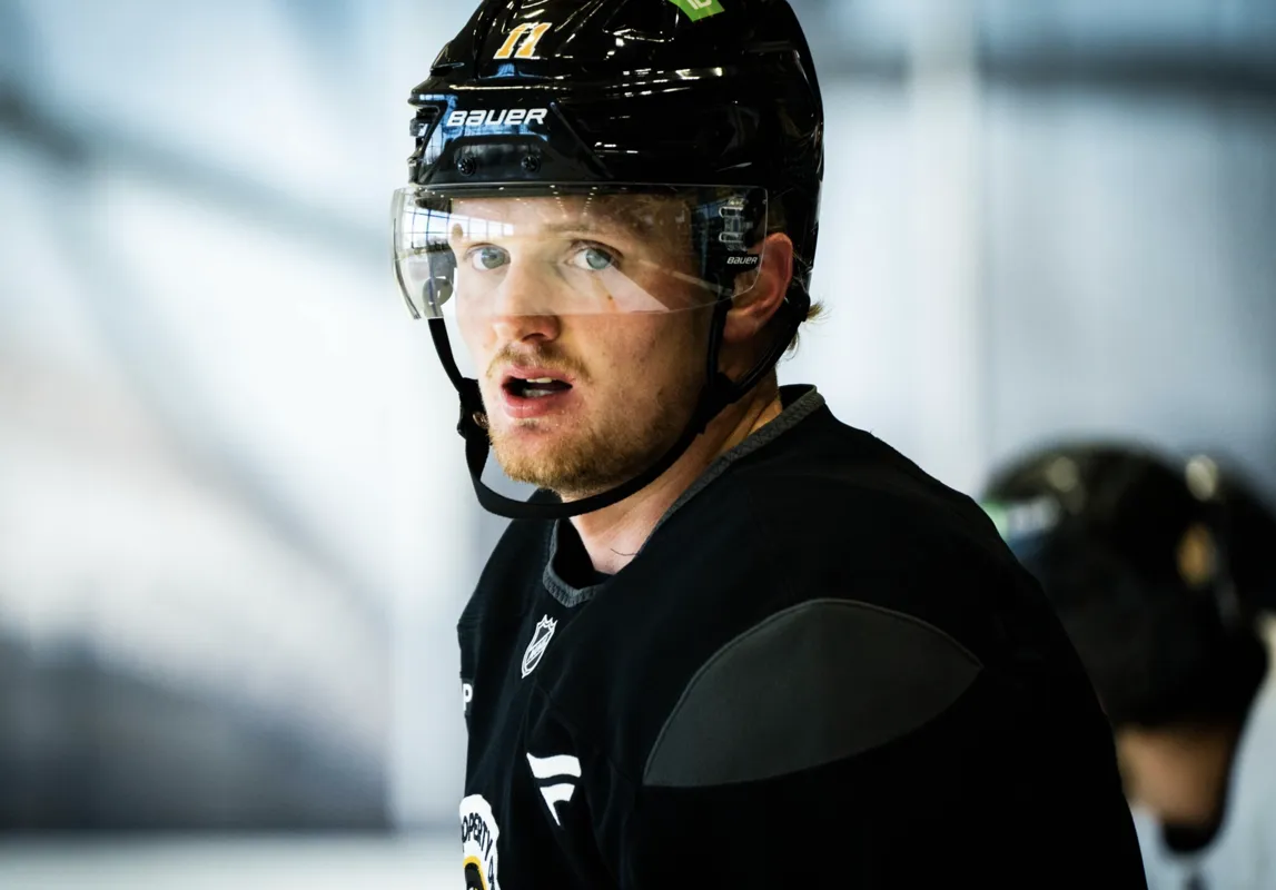 Montréal envoie ses espions à Boston: Kent Hughes veut écrire l'histoire