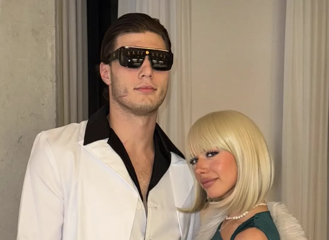 Party d'Halloween: Juraj Slafkovsky et Patrik Laine lancent un message poignant