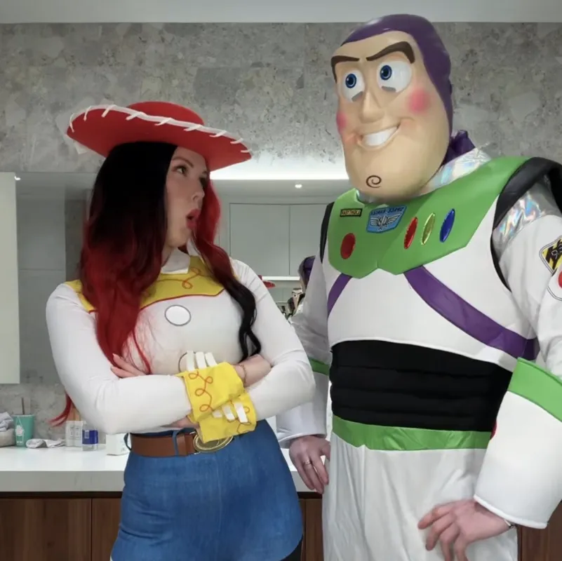 Party d'Halloween: Juraj Slafkovsky et Patrik Laine lancent un message poignant