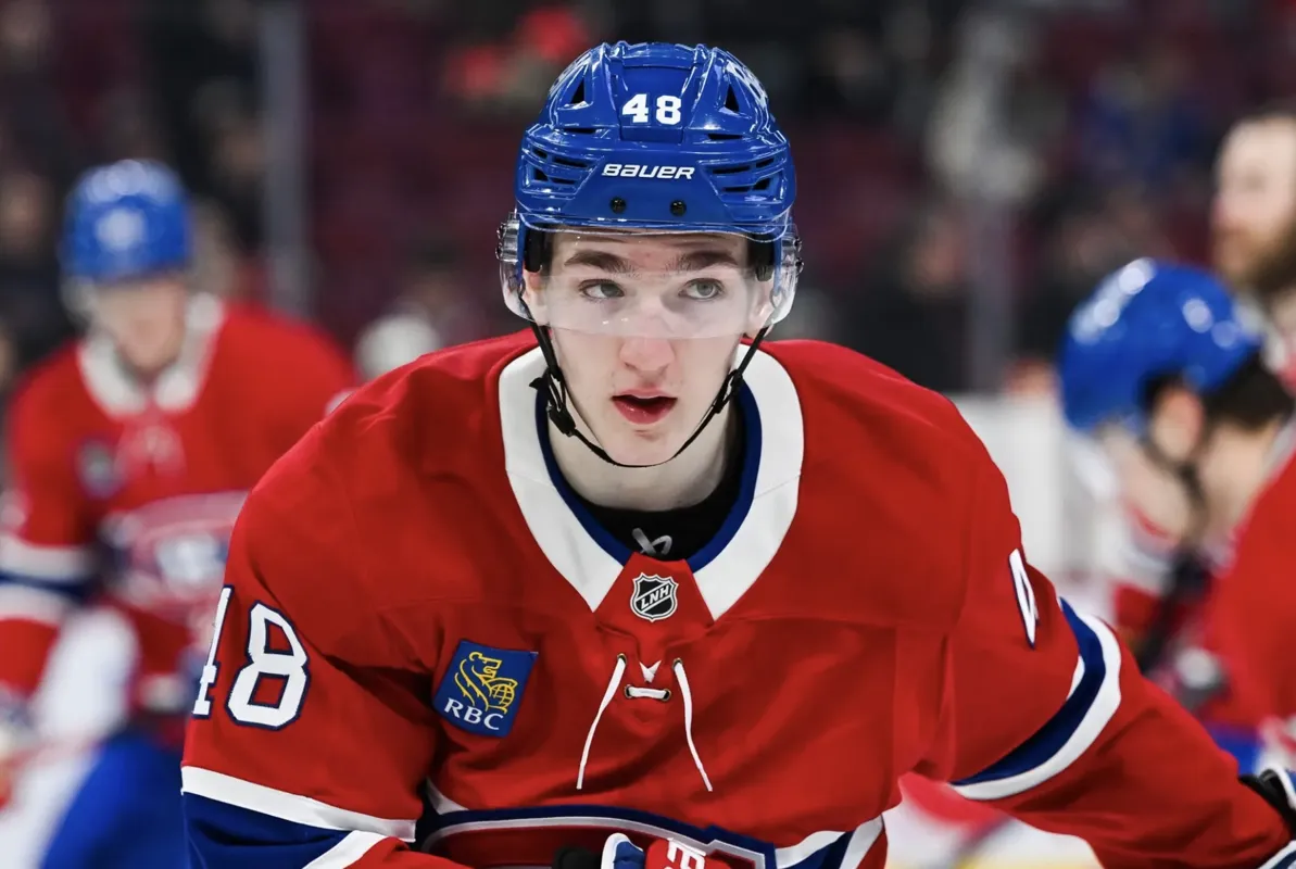 Signature refusée: Lane Hutson fait tomber Kent Hughes