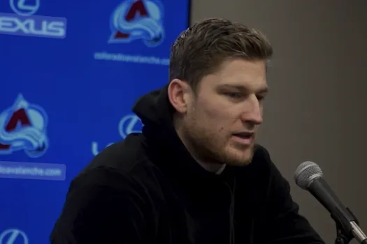 Insulte en direct envers ses partisans: Nathan MacKinnon veut se sortir du Colorado