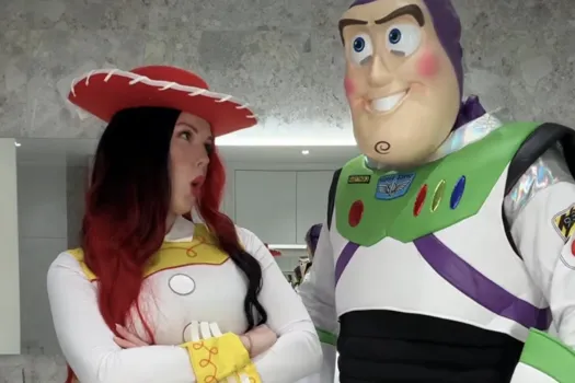 Party d'Halloween: Juraj Slafkovsky et Patrik Laine lancent un message poignant