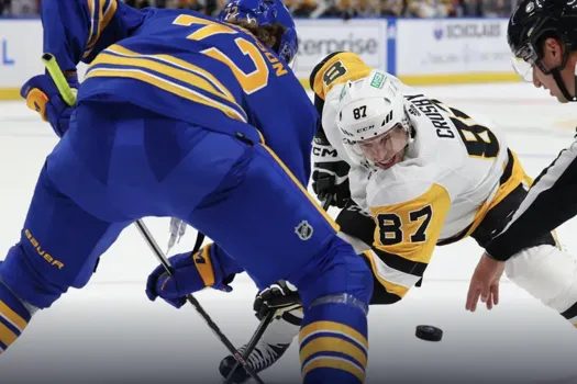Pourparlers à Montréal: Kent Hughes répond à Buffalo et Pittsburgh