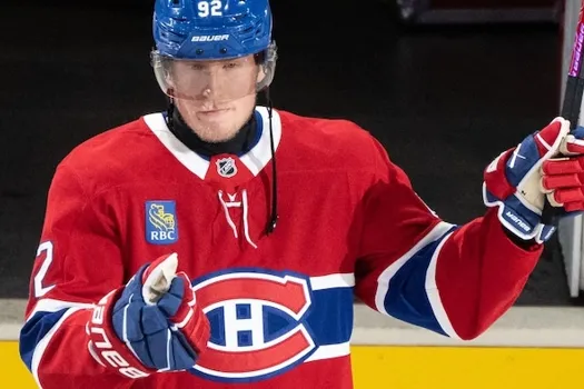Retraite de Patrik Laine: un journaliste de TVA Sports perd patience