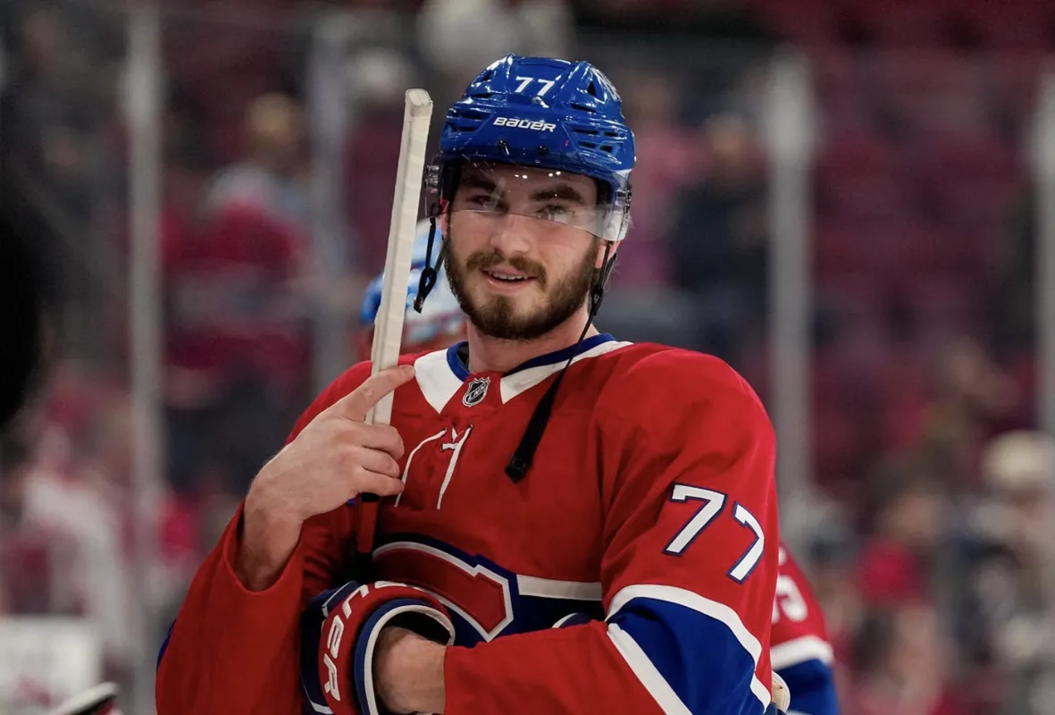 Désastre à Montréal : la fracture de trop pour Kirby Dach