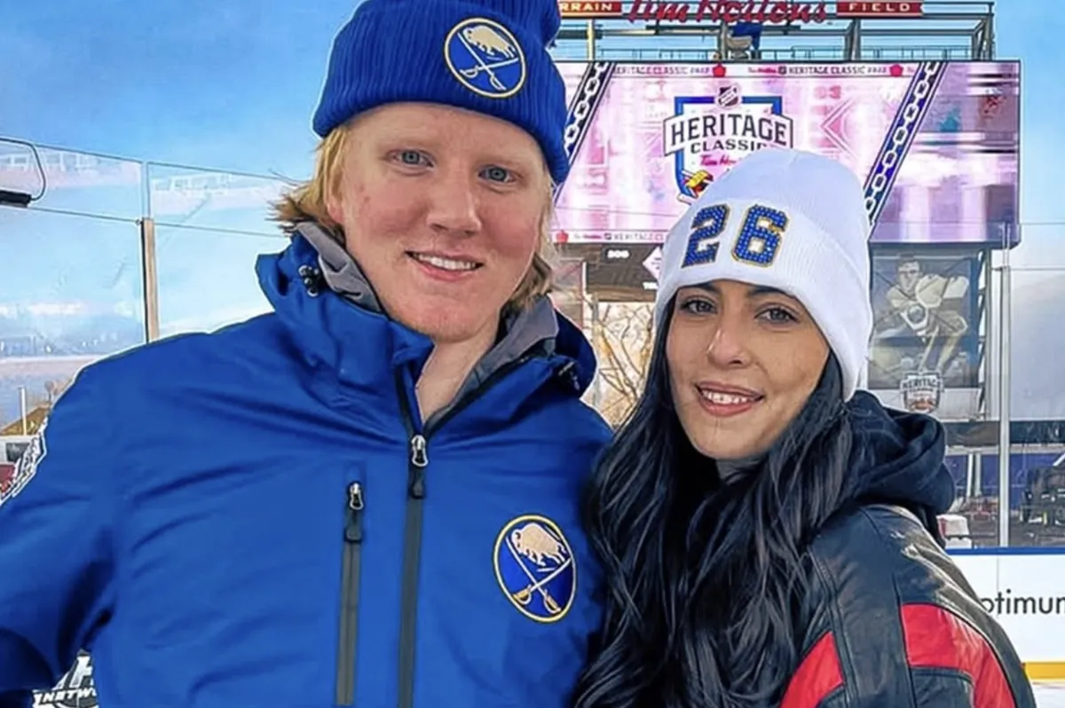 Pensée et prière pour Rasmus Dahlin : quand la vie frappe plus fort que le hockey
