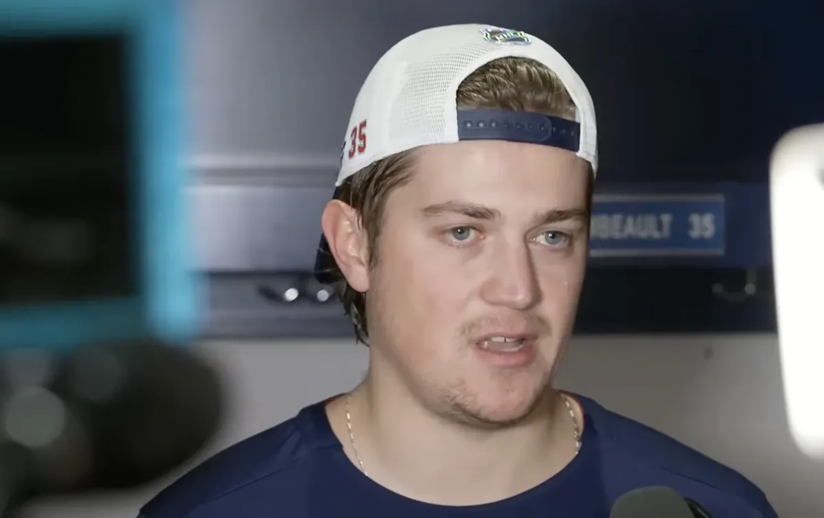 Pitié dans le vestiaire: Samuel Montembeault voit rouge