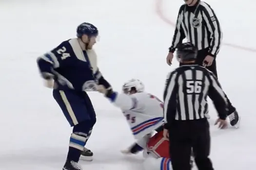 Bagarre de rue: Mathieu Olivier couche son adversaire