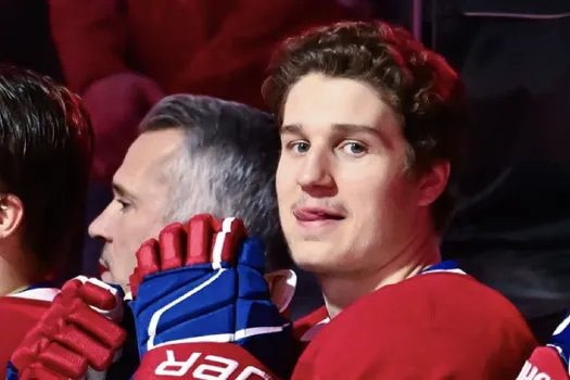 Le pari de Martin St-Louis : Oliver Kapanen hérite du rôle le plus ingrat du Canadien