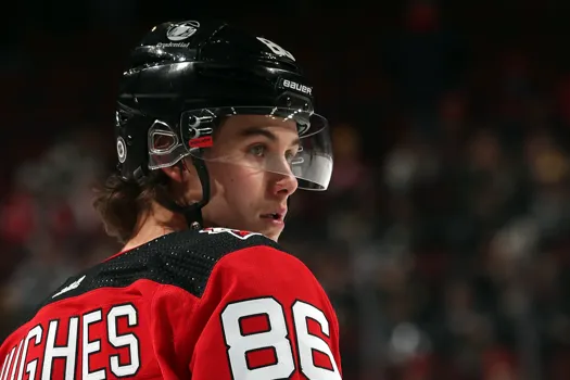 Main coupée: le cauchemar de Jack Hughes