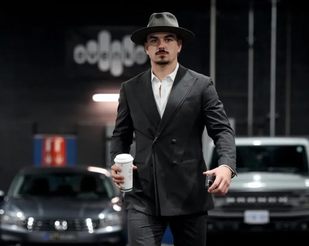 Arber Xhekaj sera échangé: « C’est la fin de sa carrière à Montréal. »