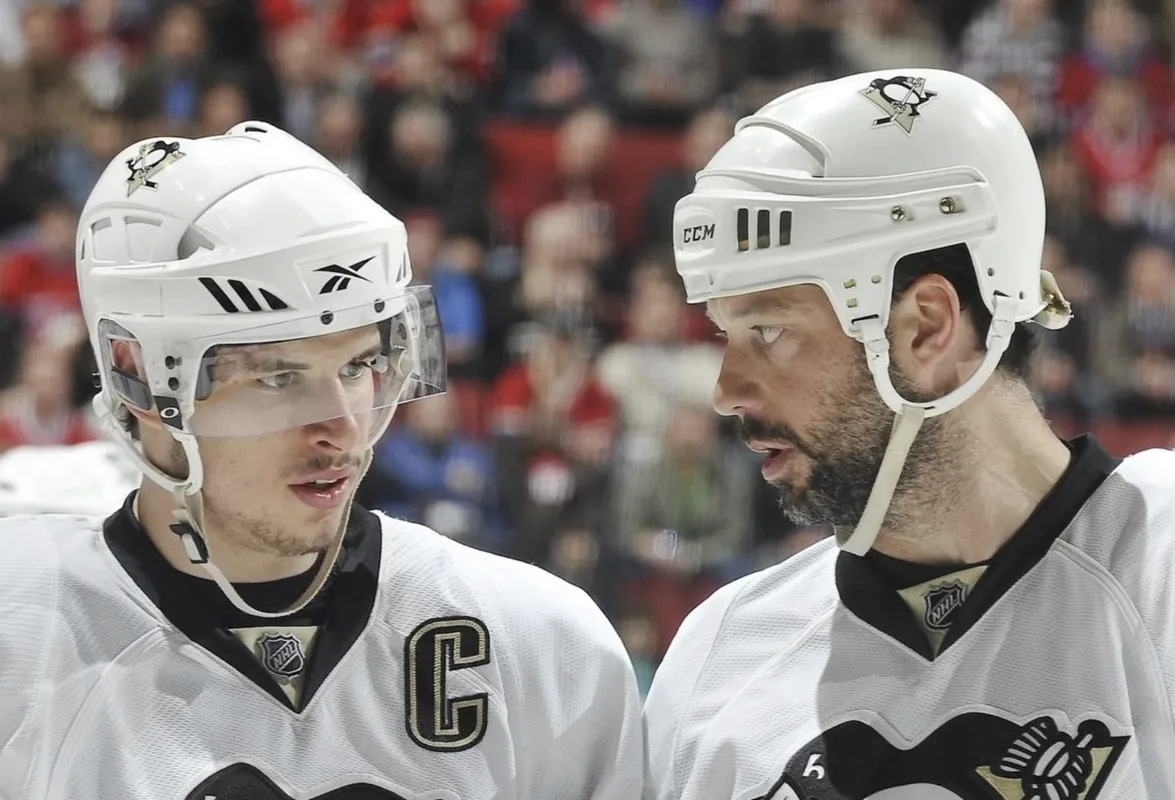 Bill Guérin prêt à détruire le rêve de Montréal : Sidney Crosby aux côtés de son vieil ami