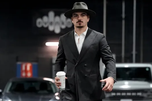 Arber Xhekaj sera échangé: « C’est la fin de sa carrière à Montréal. »