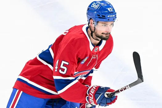 Chute d'Alexandre Carrier: Martin St-Louis sort de son silence