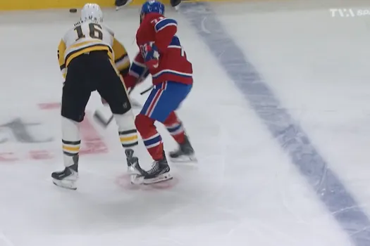 Genou endommagé: Jake Evans pleure, Phil Danault à la maison