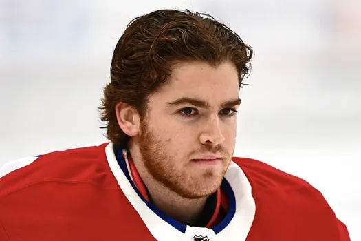 La lune de miel est terminée : le Canadien abandonne Jacob Fowler