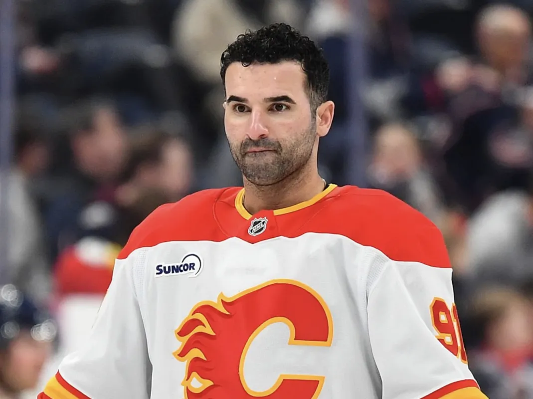 Échange Montréal-Calgary: TSN stresse Kirby Dach et Zachary Bolduc