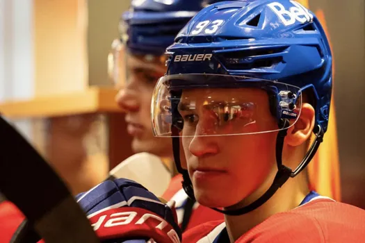 10 millions de dollars: Ivan Demidov place Kent Hughes dans l’eau chaude