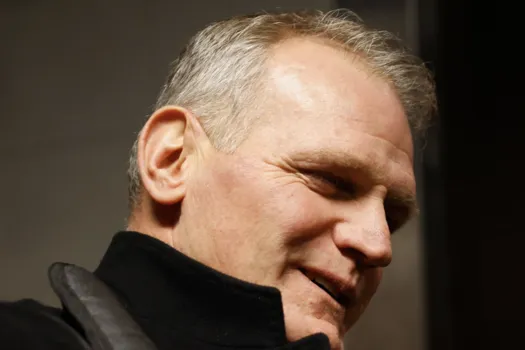 Bombe à RDS: le salaire de Vincent Damphousse choque le Québec