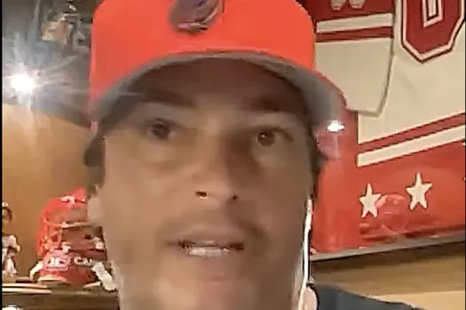 Histoire de poudré: José Théodore réplique au Bye Bye