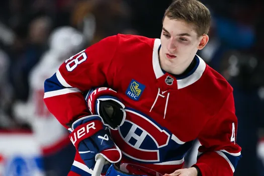 Lane Hutson frappe un mur: son pire match à vie