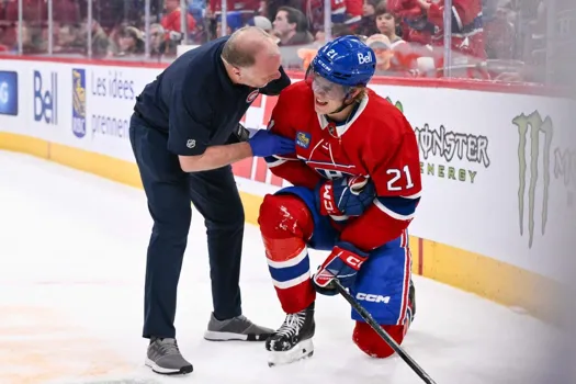 Mise en échec vicieuse: Kaiden Guhle frappé de plein fouet