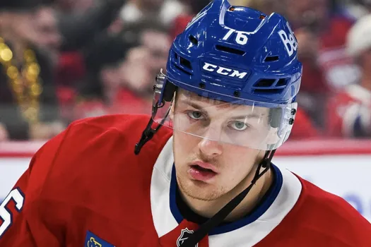 Zachary Bolduc coulé par les chiffres: Martin St-Louis gagne la bagarre médiatique