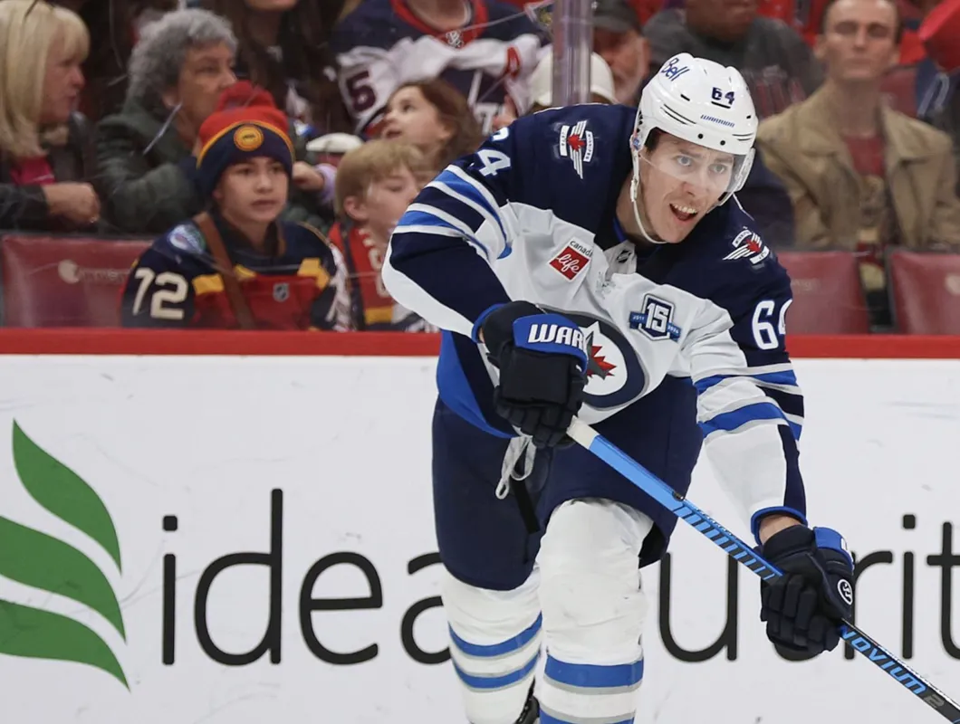 Acquisition d'un monstre défenseur: le remplaçant d'Arber Xhekaj bientôt connu