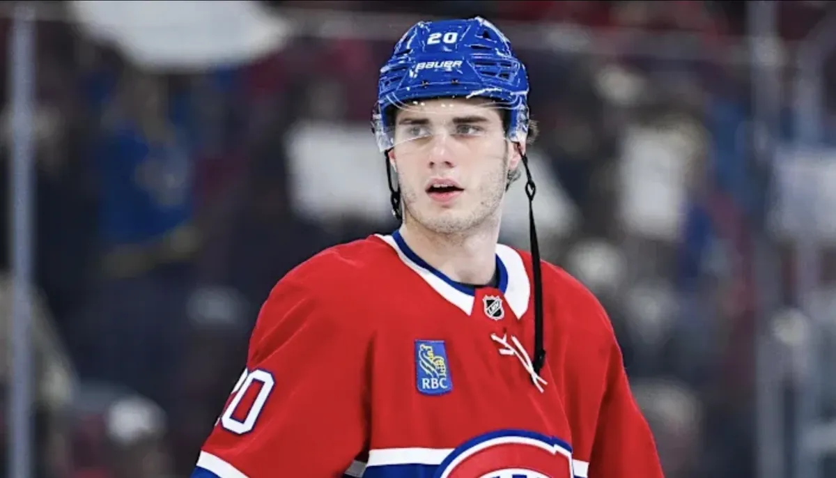 Destruction d'un homme: Juraj Slafkovsky paye cher