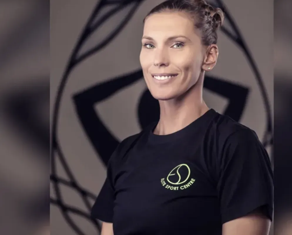 Femme vedette: la mère de Juraj Slafkovsky choque Milan