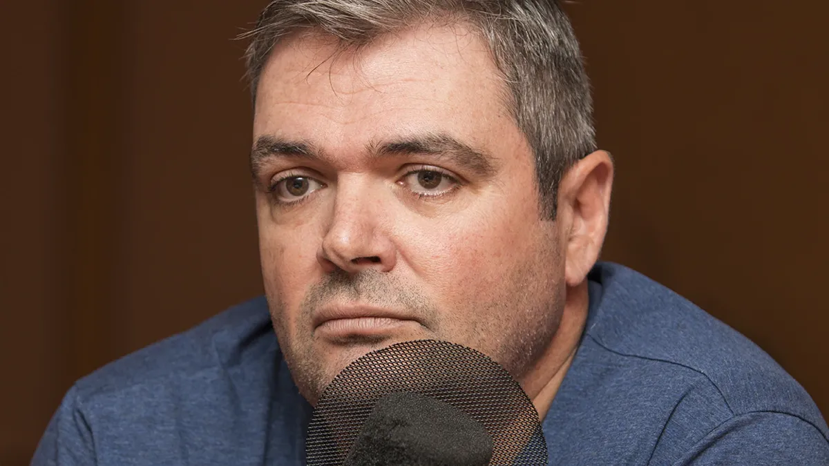 Moment difficile pour Stéphane Auger: rien ne va plus pour l’ex-arbitre