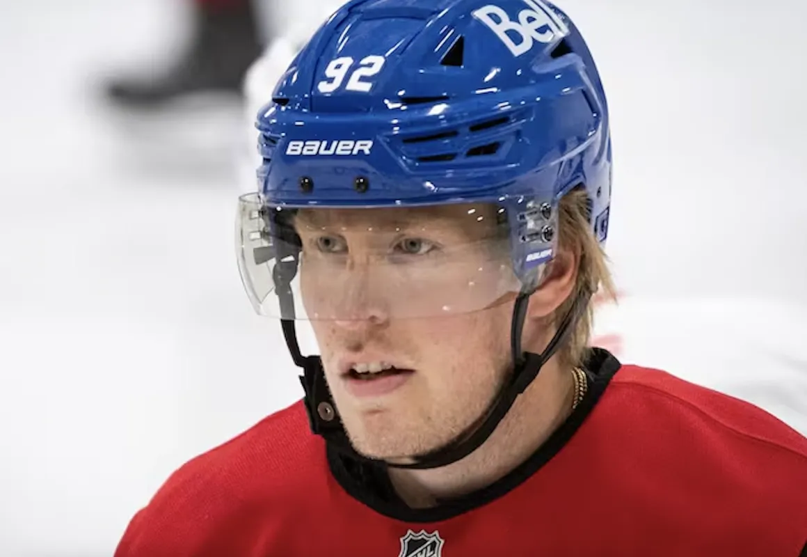 Pénalité à Kent Hughes: Patrik Laine place le DG du CH dans de beaux draps