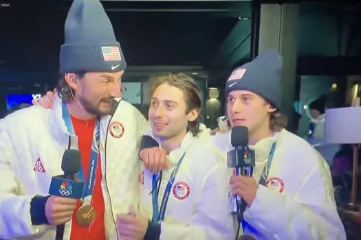 Chaud comme une botte: Quinn Hughes perd la tête avec la boisson